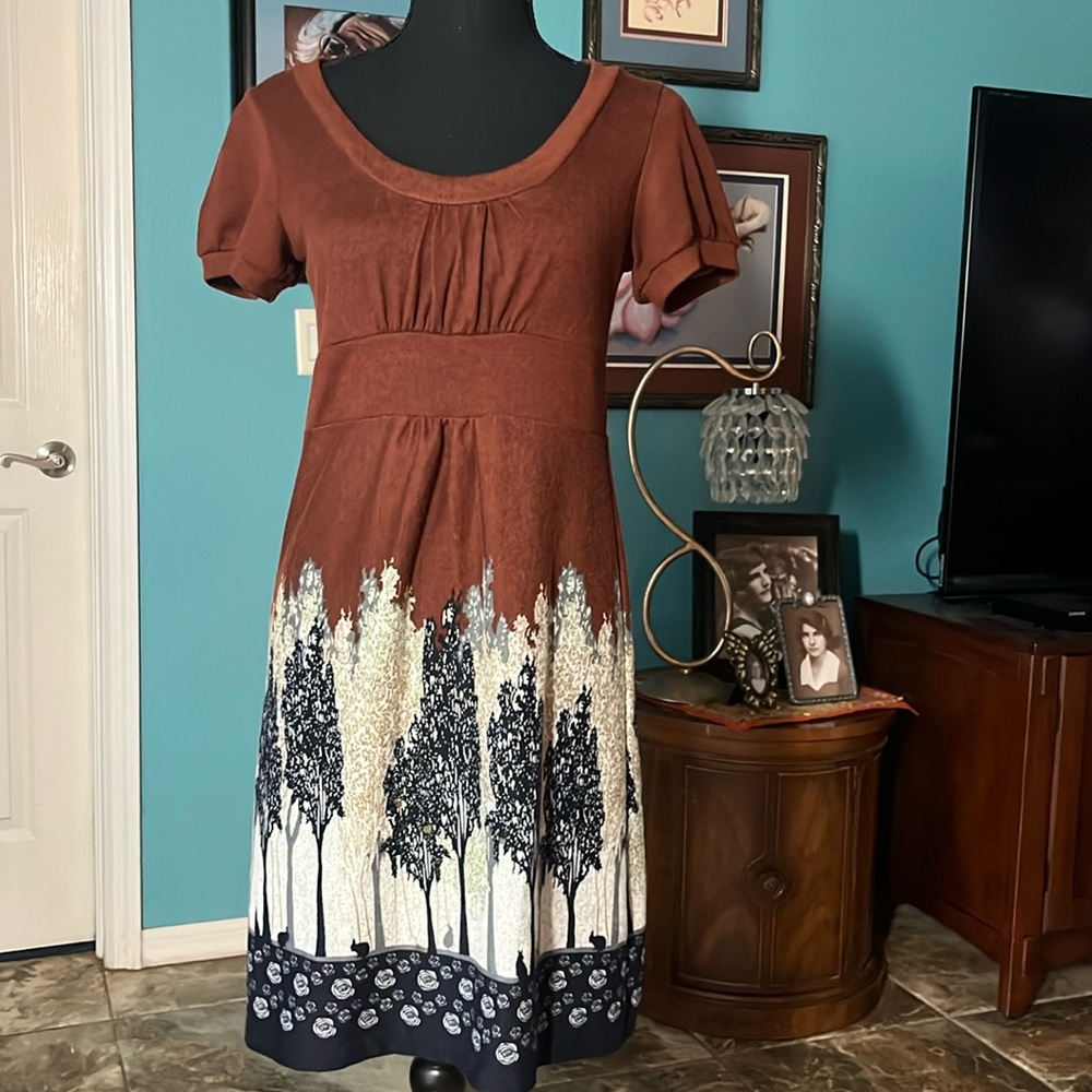Andie Hart brown short sleeve dress bunnies and trees in navy and cream size M